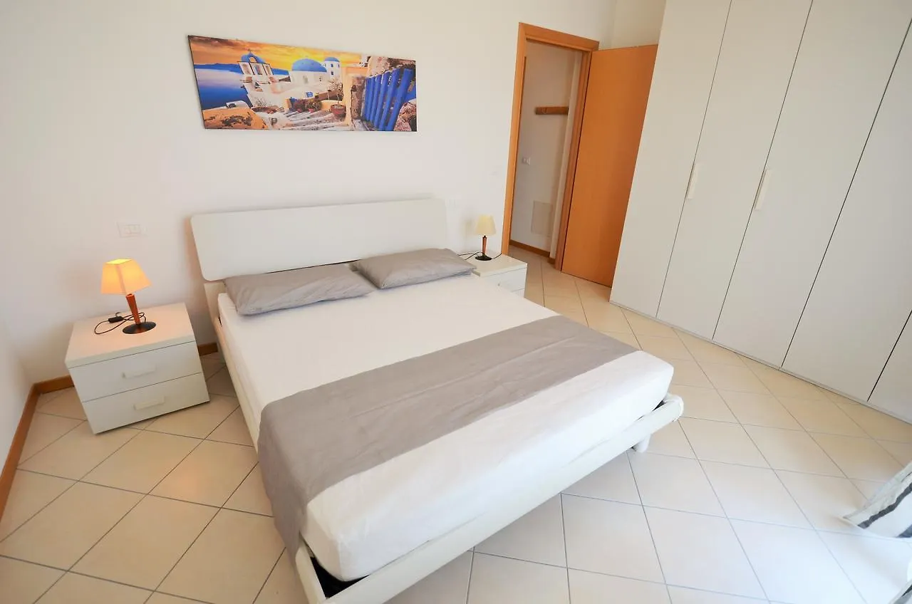 Magica Immobiliare - Milano Dune 33 Jesolo Italie